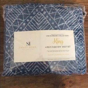 Brand new King Size Sheet Set